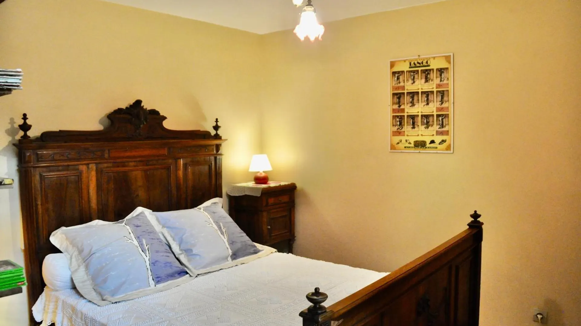 Bed and Breakfast Chez Lucien Trébas Francja